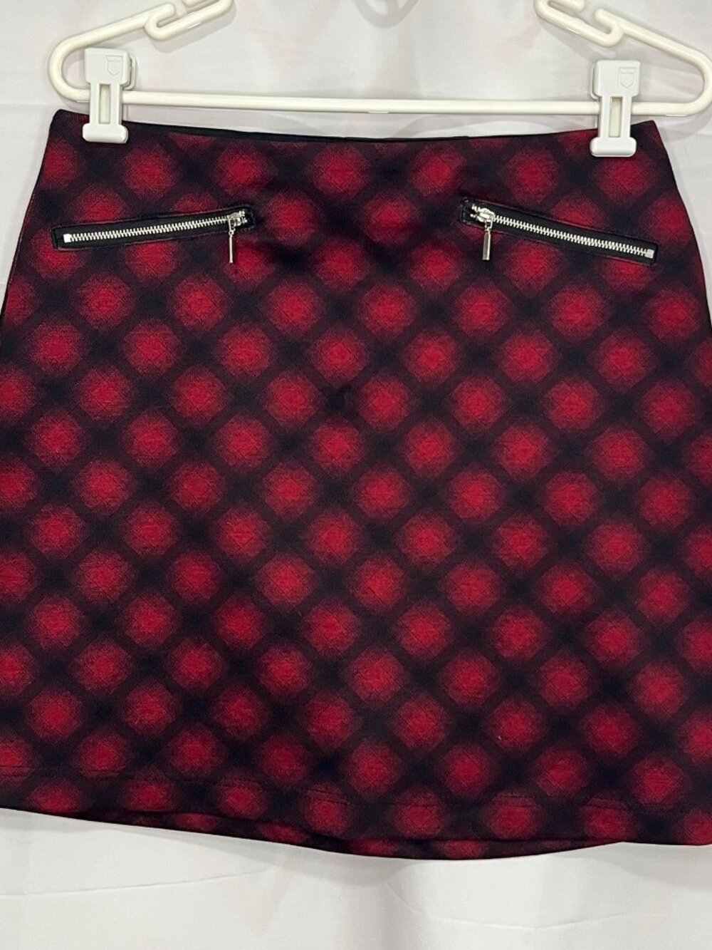 Maurices Red Black Buffalo Plaid Ponte Skirt Stretch Zip Accent Pull On Small